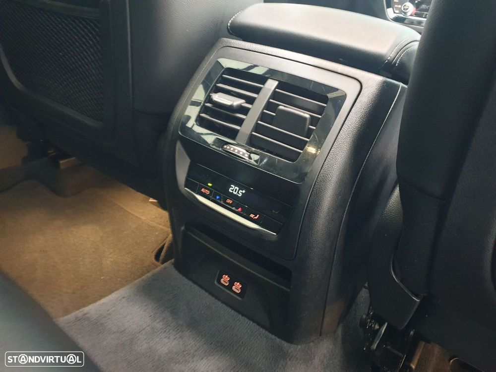 BMW X3 18 d sDrive Auto - 32
