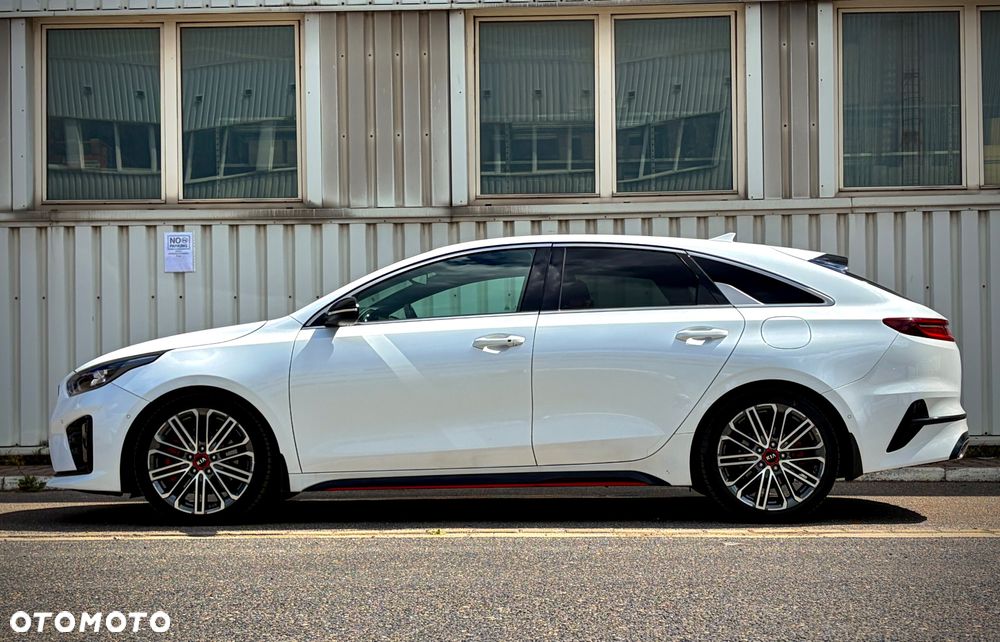 Kia ProCeed 1.6 T-GDI GT DCT - 5