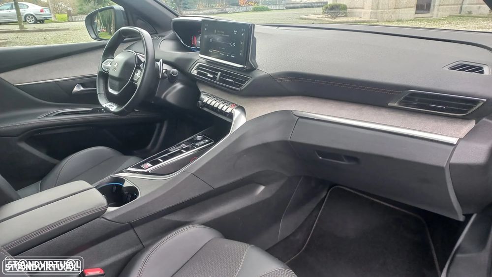 Peugeot 5008 1.5 BlueHDi GT EAT8 - 10