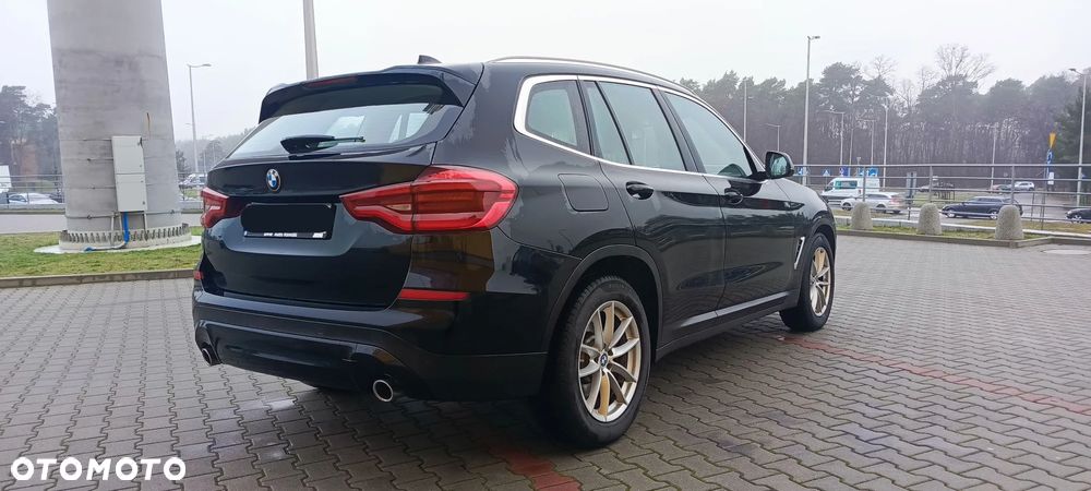 BMW X3 sDrive18d - 5