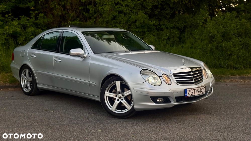 Mercedes-Benz Klasa E - 16