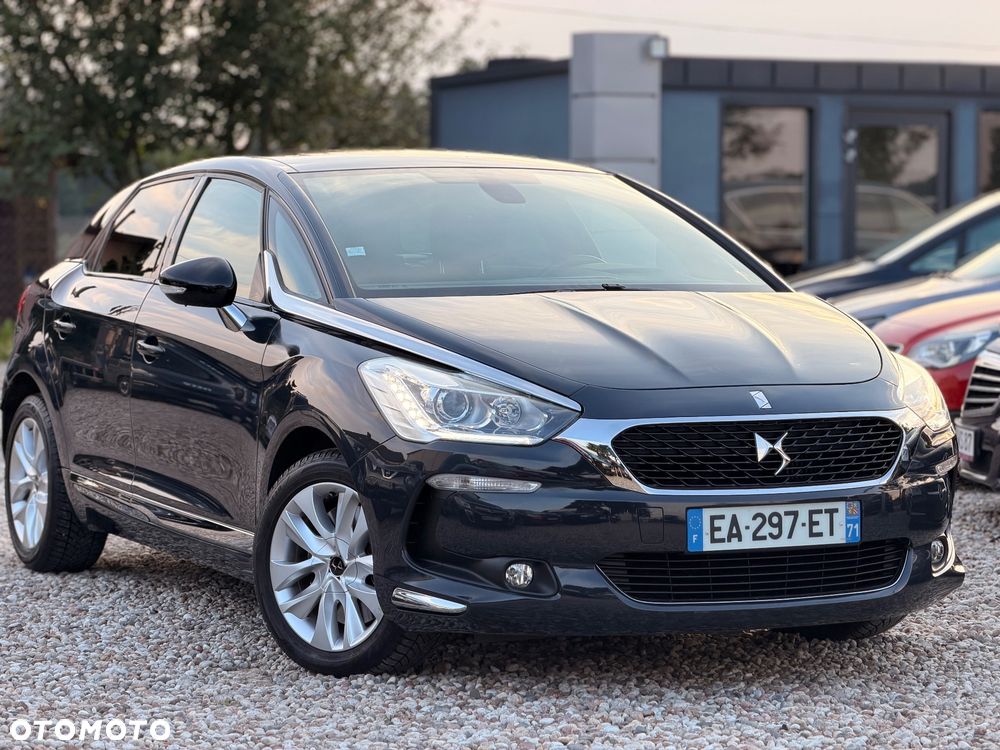 DS Automobiles DS 5