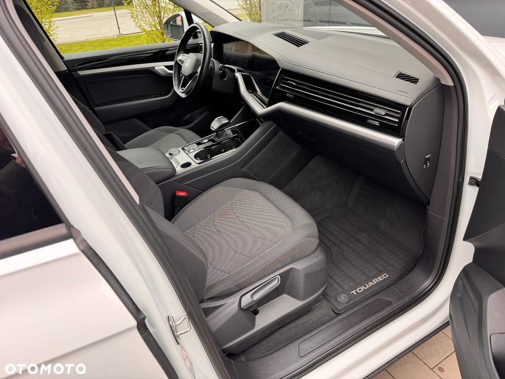 Volkswagen Touareg - 6