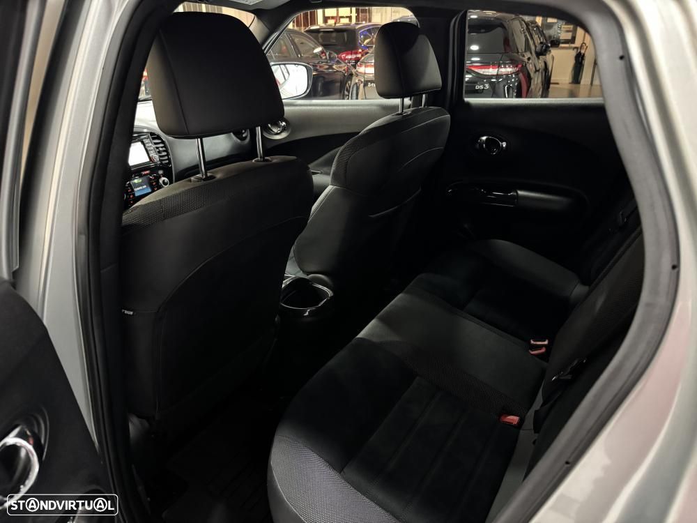 Nissan Juke 1.5 dCi N-Connecta E1 Blk - 42