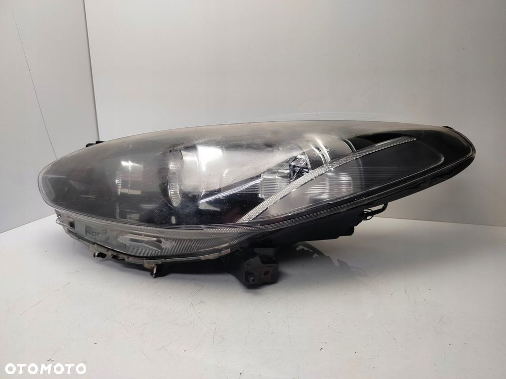 mazda 2 de 2011r reflektor lampa lewy przód lewa przednia soczewka - 2