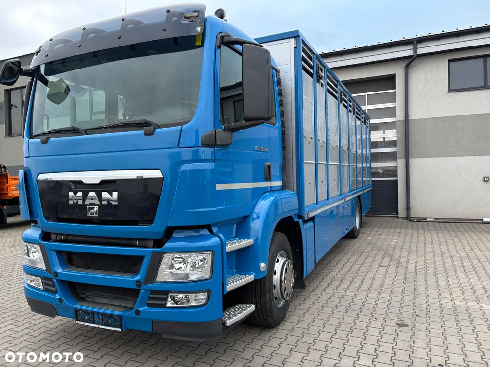 MAN TGS 18.320 2010 rok do przewozu zwierząt , do żywca, do bydła ,zabudowa FINKL z przegordami i wentylatorami , rampa hydrauliczna , z Niemiec - 2