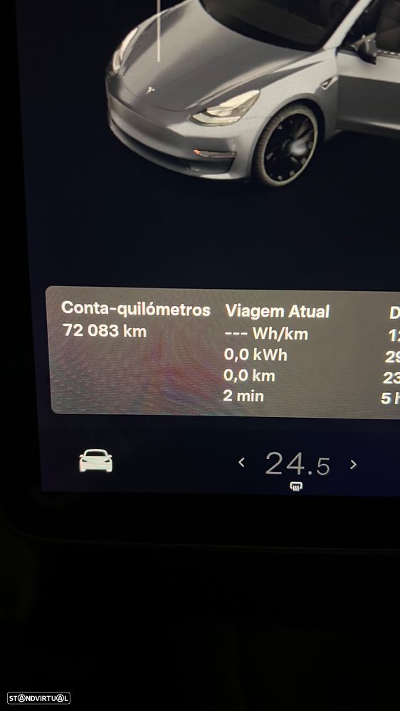 Tesla Model 3 — fotografia 8