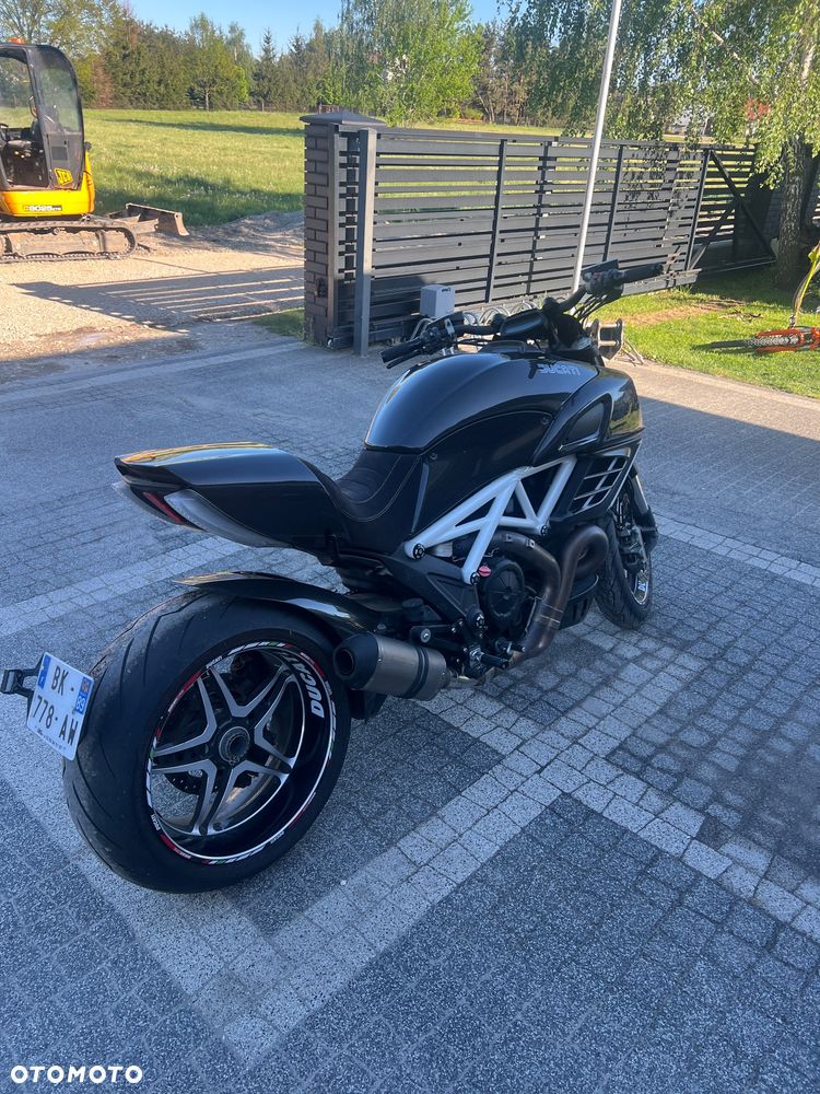 Ducati Diavel - 8