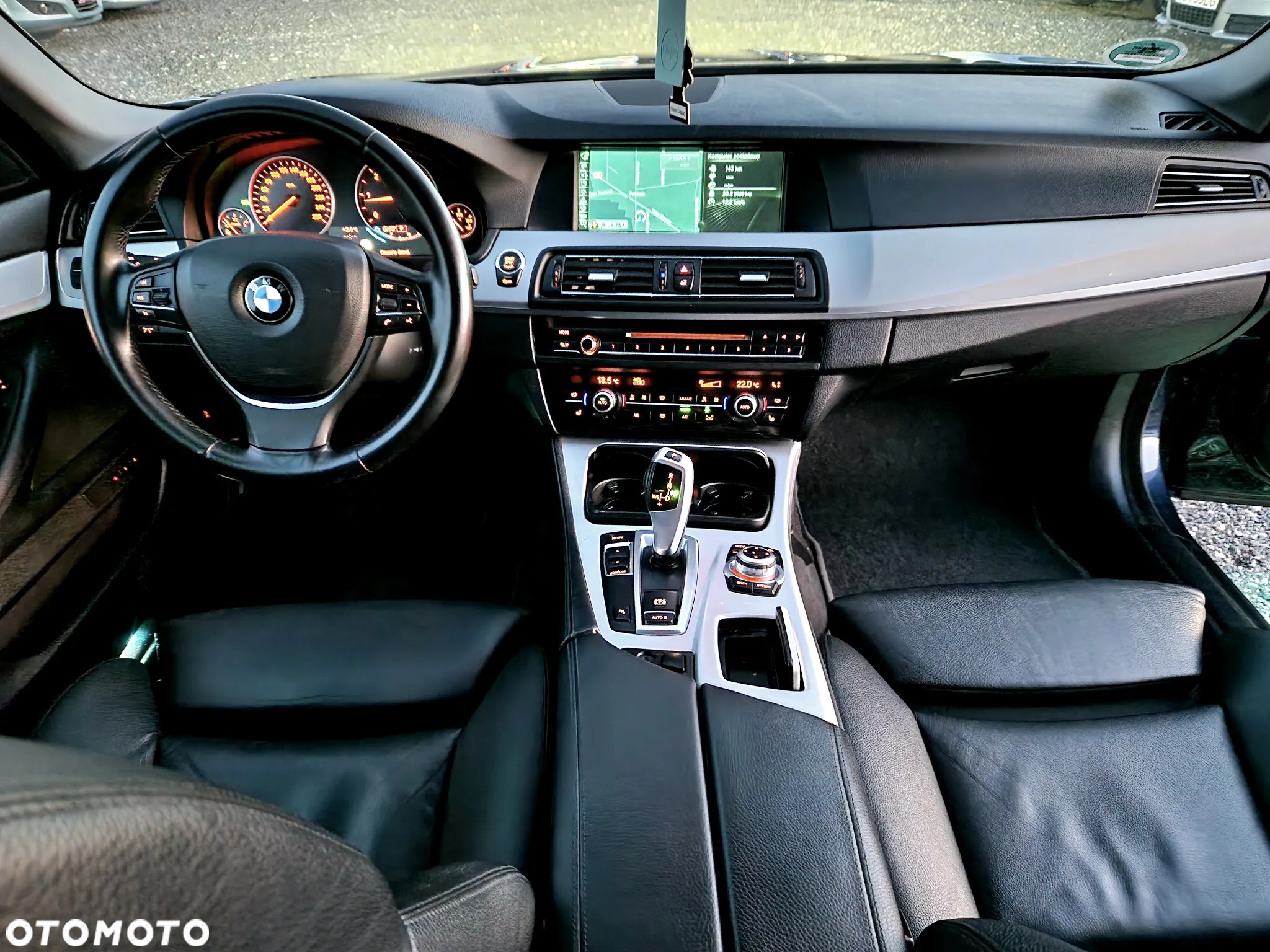 BMW Seria 5 - 21