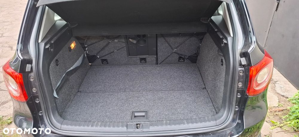 Volkswagen Tiguan - 8