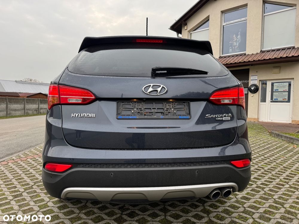 Hyundai Santa Fe - 3