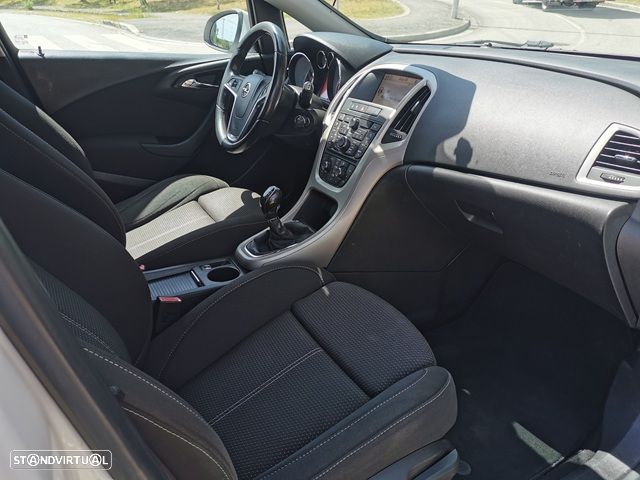 Opel Astra Sports Tourer 1.7 CDTI DPF ecoFLEX S&S Sport - 25