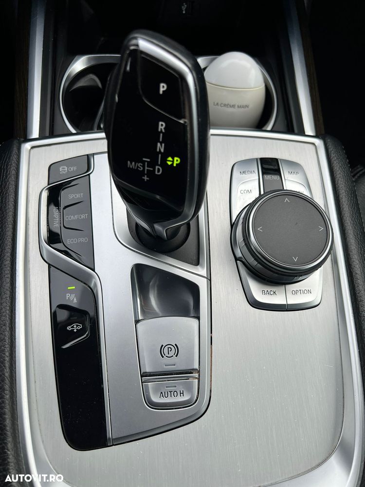 BMW Seria 7 730d xDrive - 18