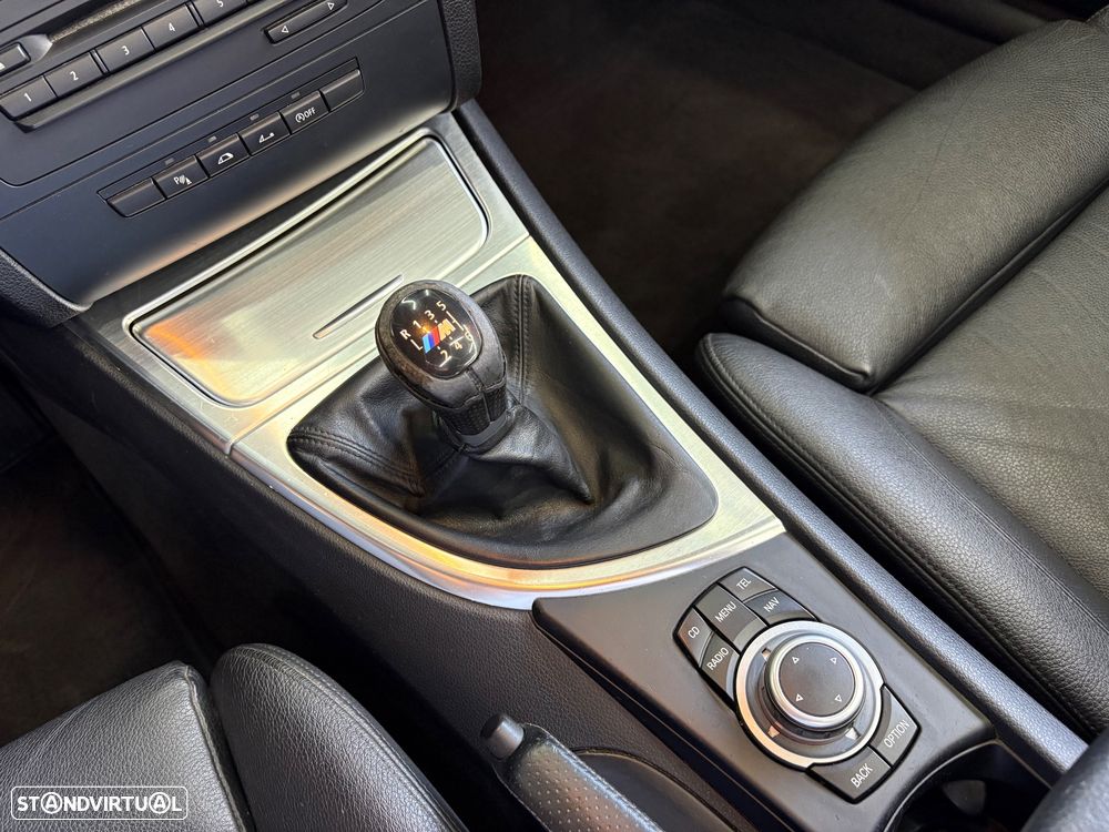 BMW 123 d Cabrio - 11