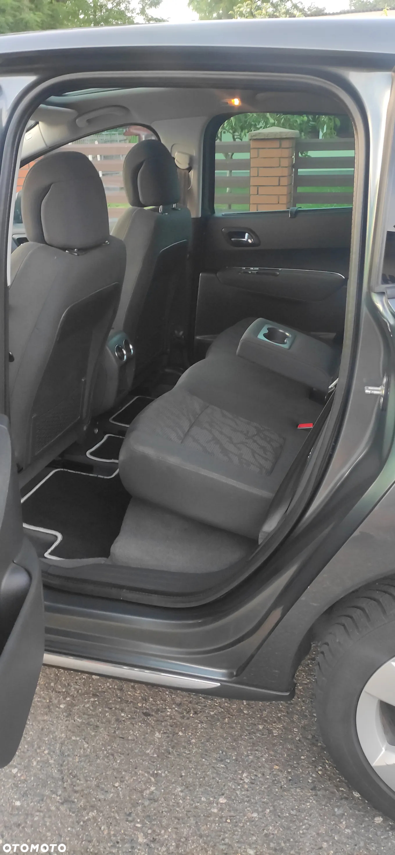 Peugeot 3008 - 8