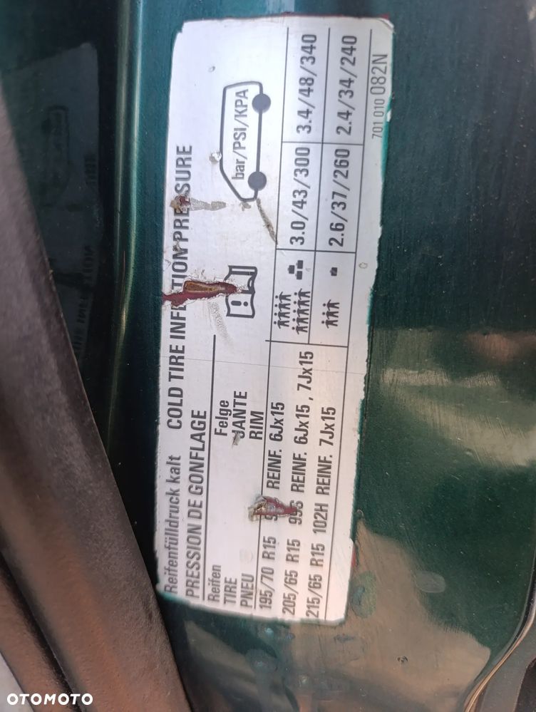 Volkswagen Transporter - 2
