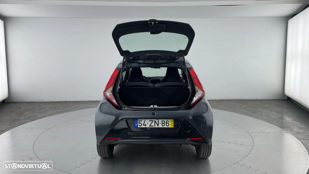 Toyota Aygo X - 11