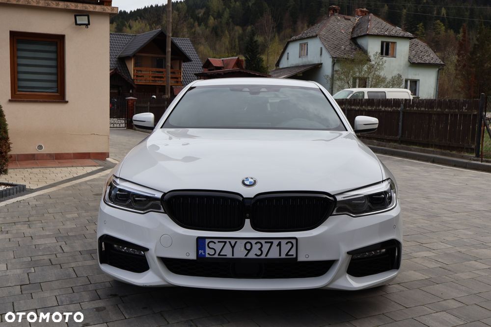 BMW Seria 5 520d M Sport - 1