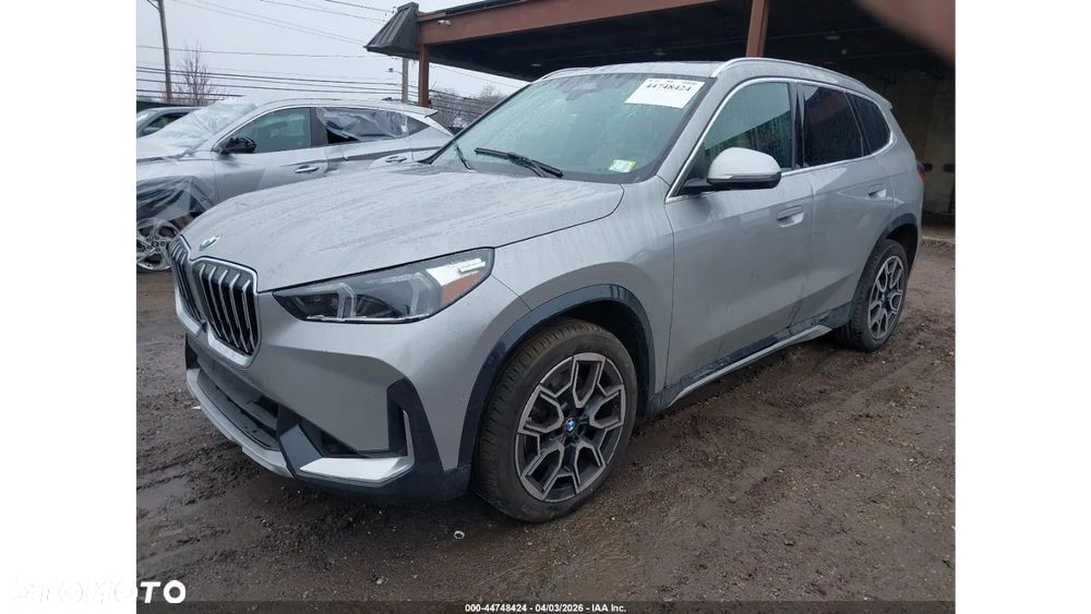BMW X1 - 1