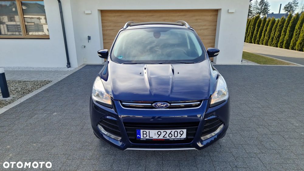 Ford Kuga 1.6 EcoBoost 2x4 Titanium - 4