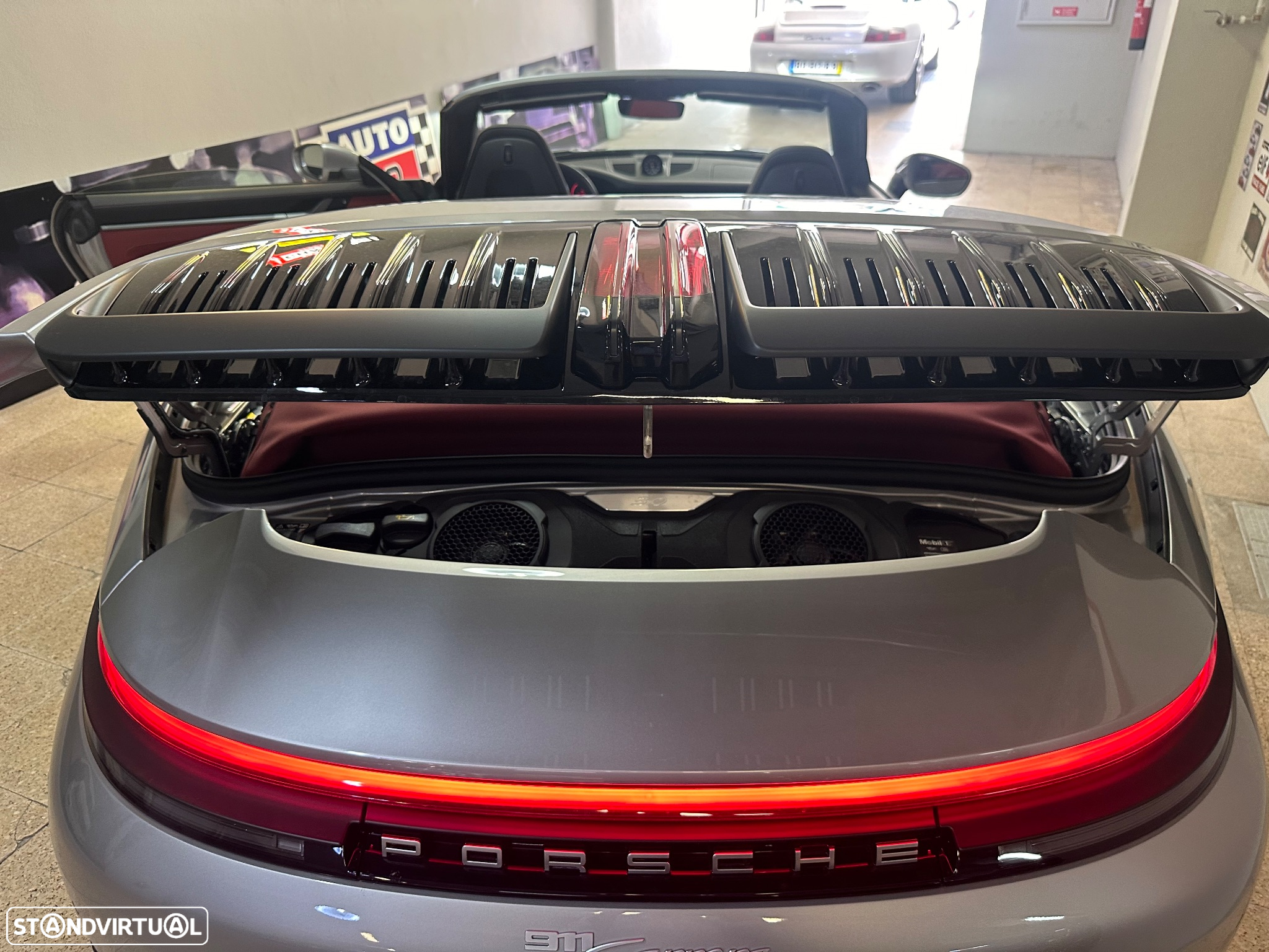 Porsche 911 (992) Carrera PDK - 14