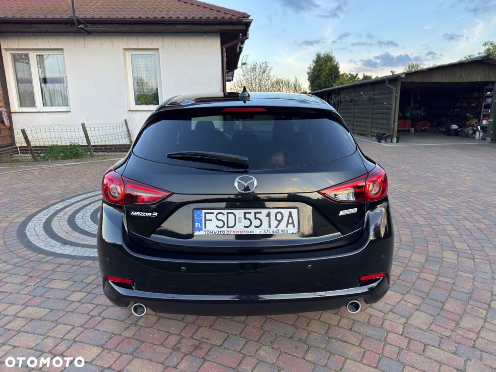 Mazda 3 - 6