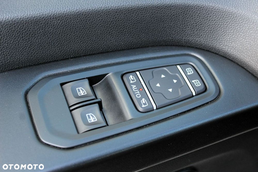 Renault Trafic - 21