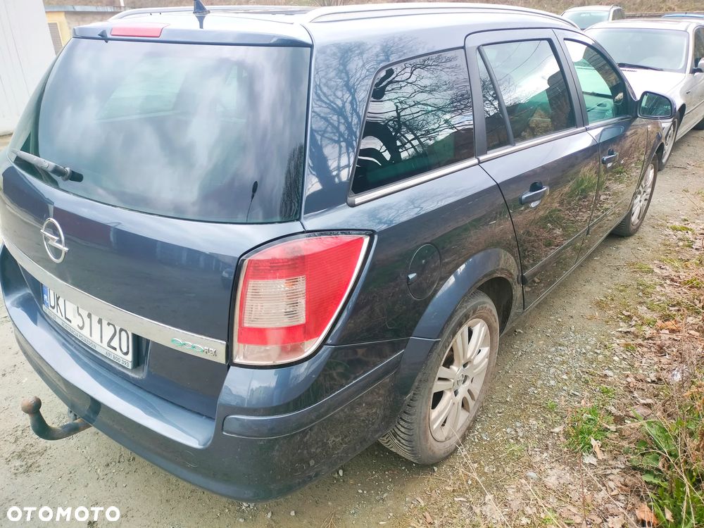 Opel Astra 1.7 CDTI Cosmo - 3