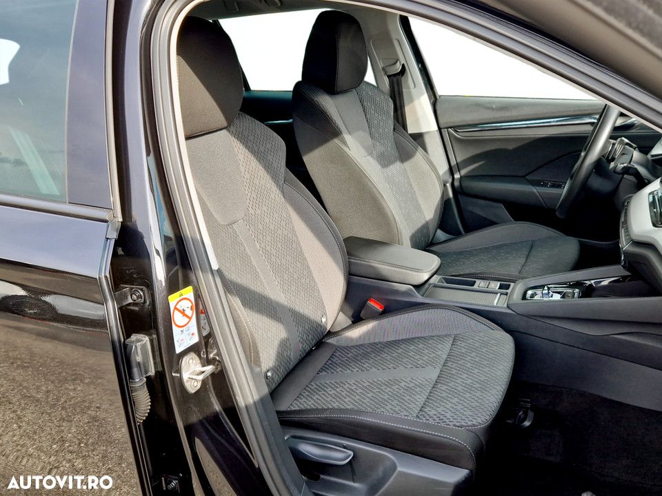 Skoda Octavia 2.0 TDI DSG 4X4 Style - 14