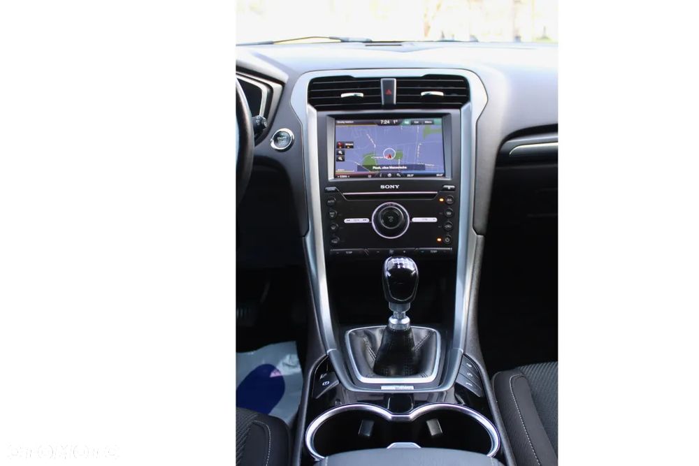Ford Mondeo 2.0 TDCi STart-Stopp Titanium - 27