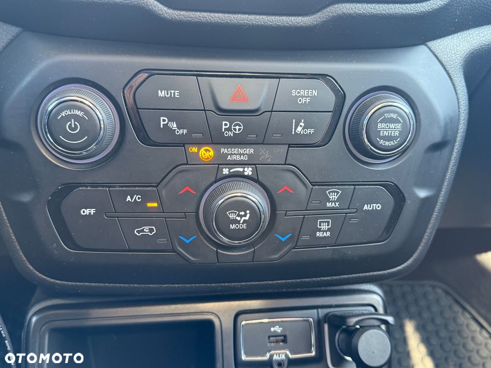 Jeep Renegade 1.6 MultiJet S - 18