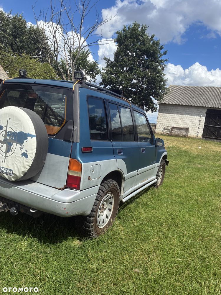 Suzuki Vitara - 3