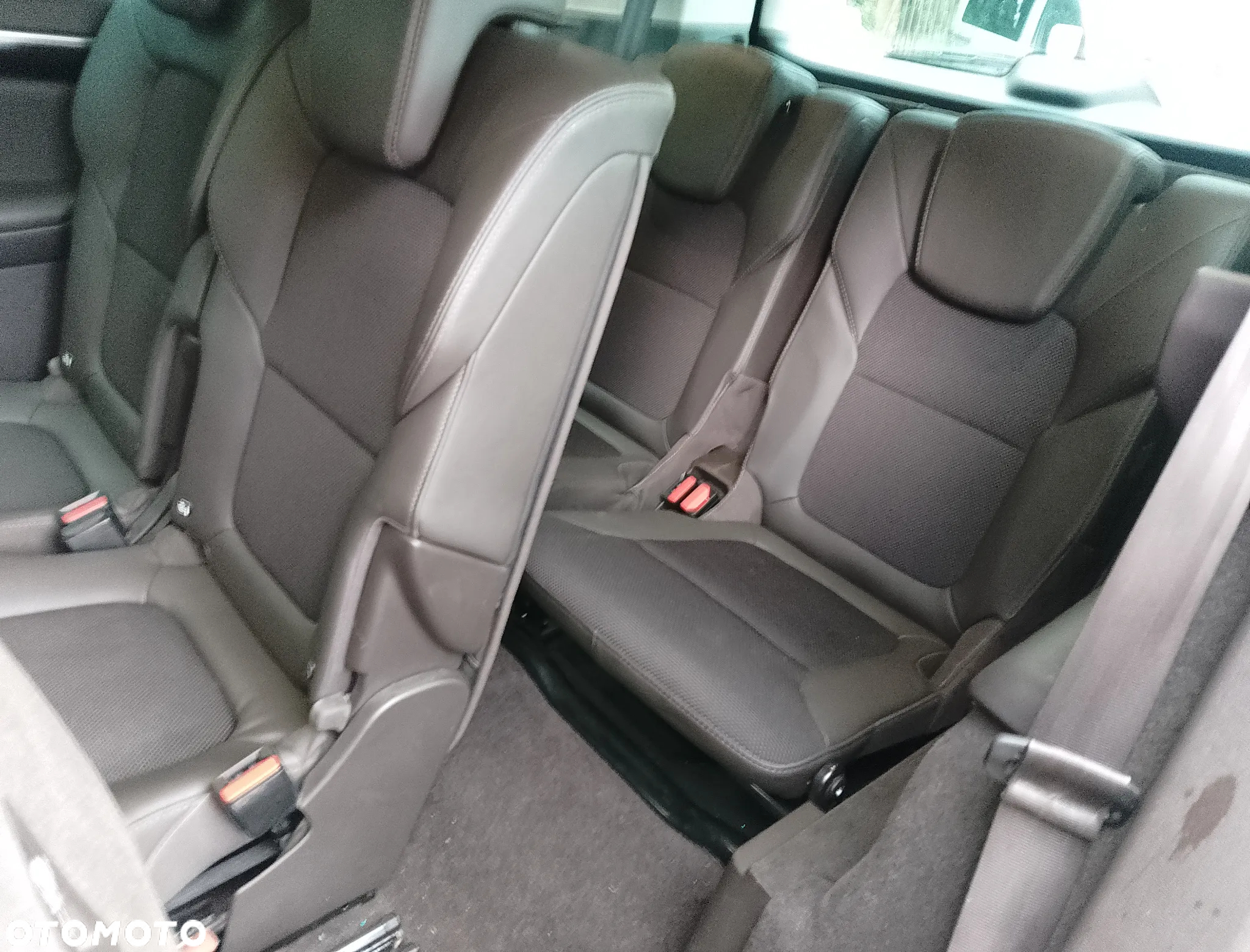 Renault Espace 1.6 dCi Energy SL Techno EDC 7 os - 16