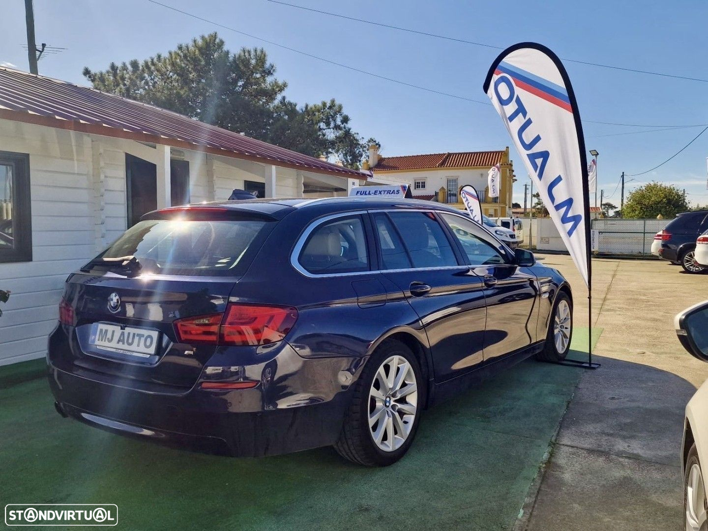 BMW 520 d Exclusive Auto 129g - 2