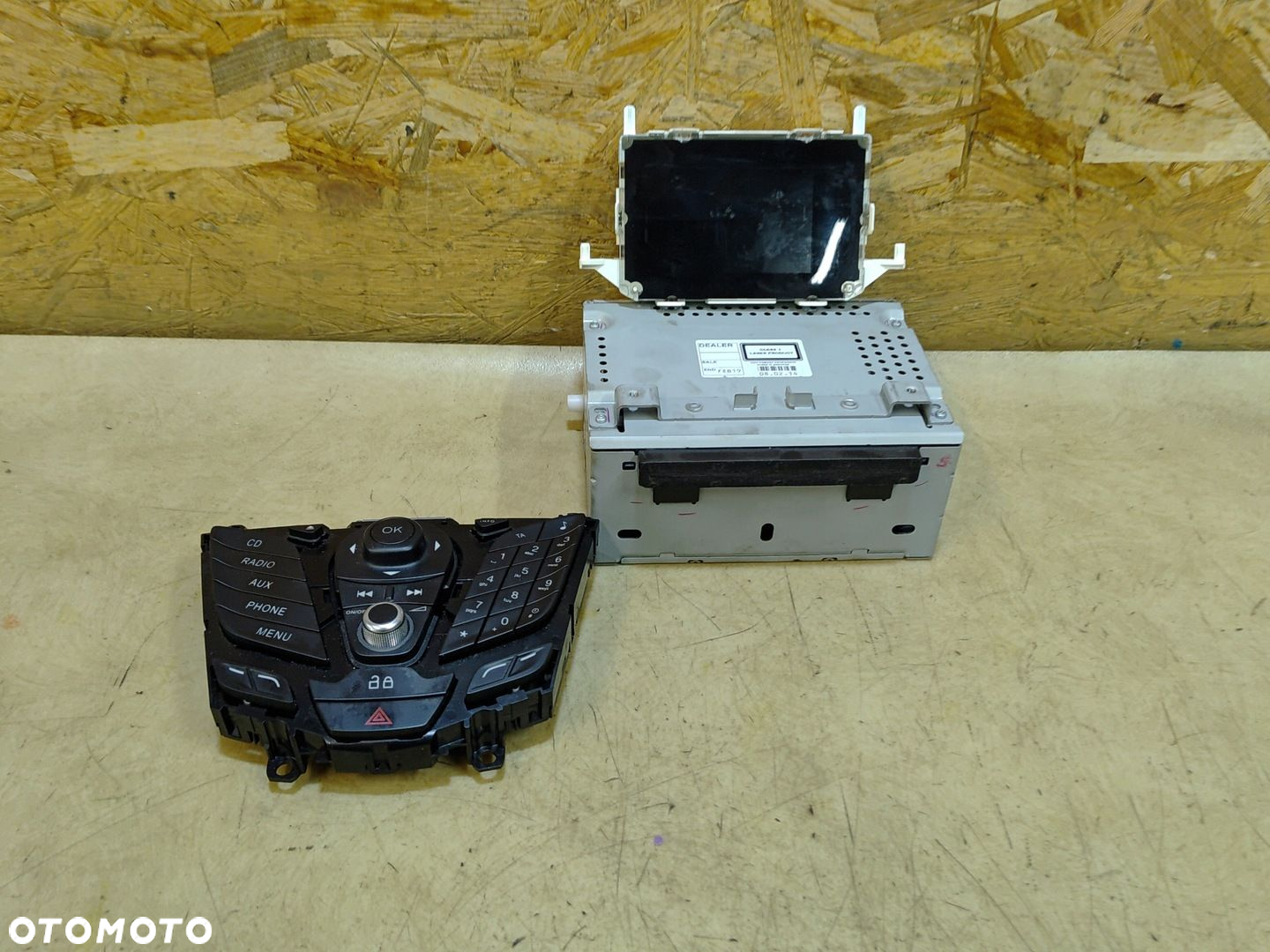 FIESTA MK7 RADIO AM5T18C815GM - 2