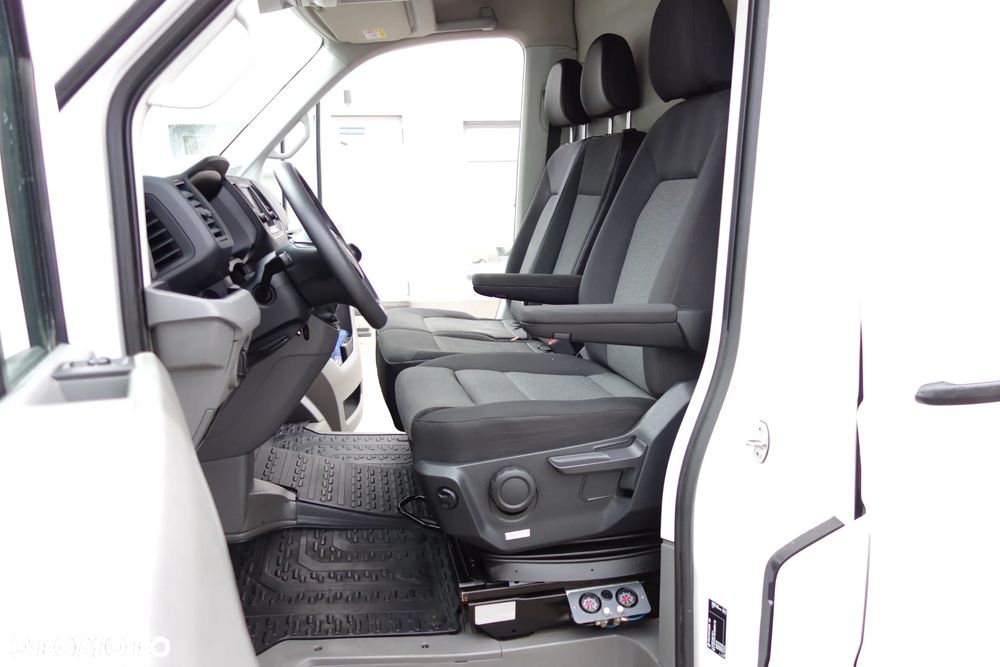 Volkswagen Crafter 2.0 tdi 177 KM L3H2 Klima Poduszki Webasto Kamera 2 x Drzwi Boczne - 25