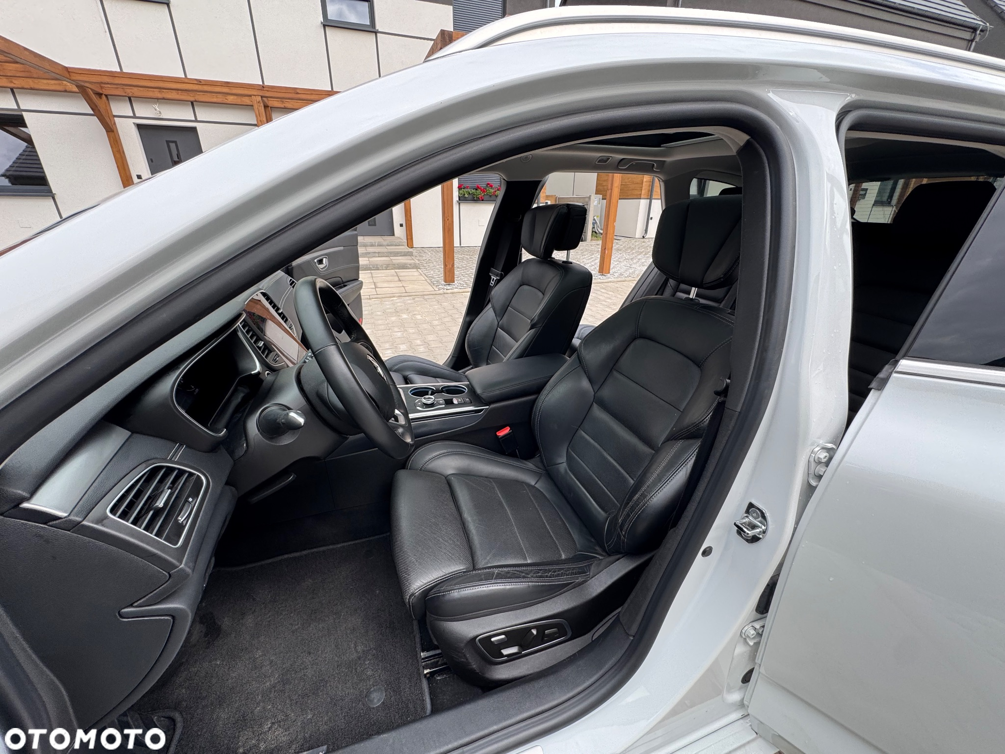 Renault Talisman Grandtour TCe 160 EDC GPF INITIALE PARIS - 19
