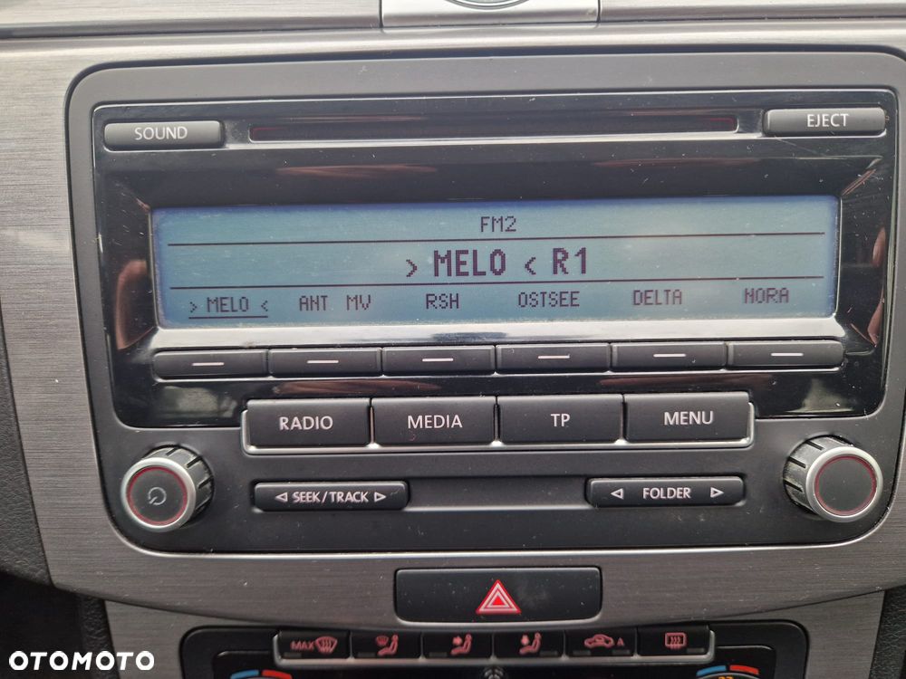 Volkswagen Passat Variant 1.8 TSI Comfortline - 21