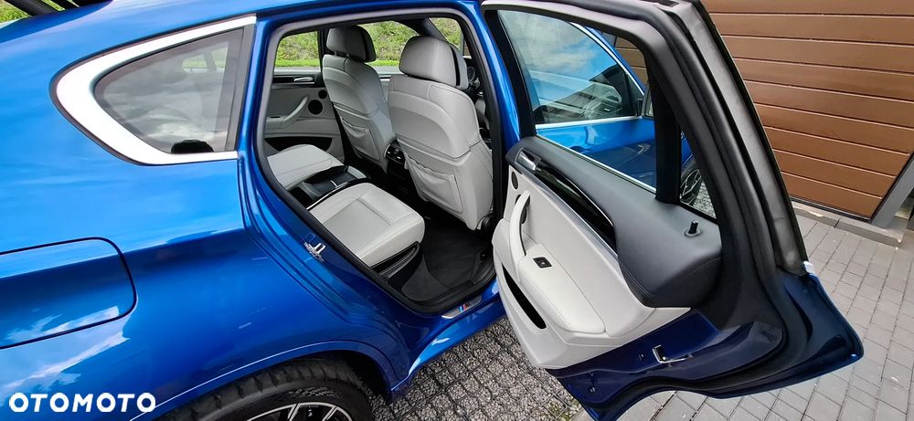 BMW X6M - 22