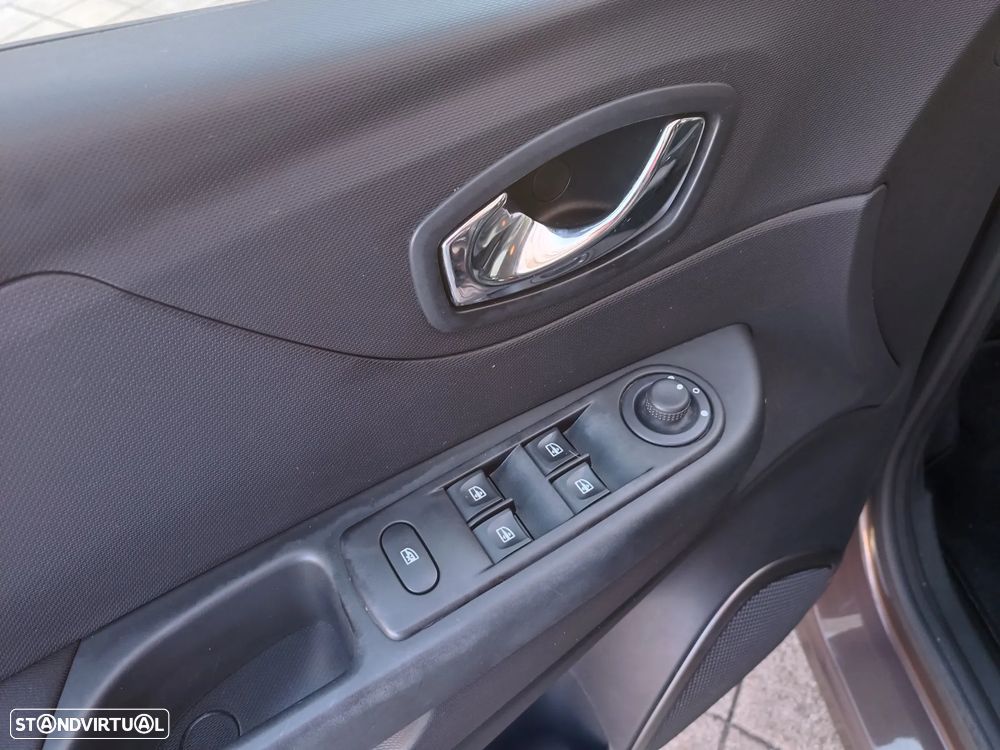 Renault Captur 0.9 TCE Exclusive - 14