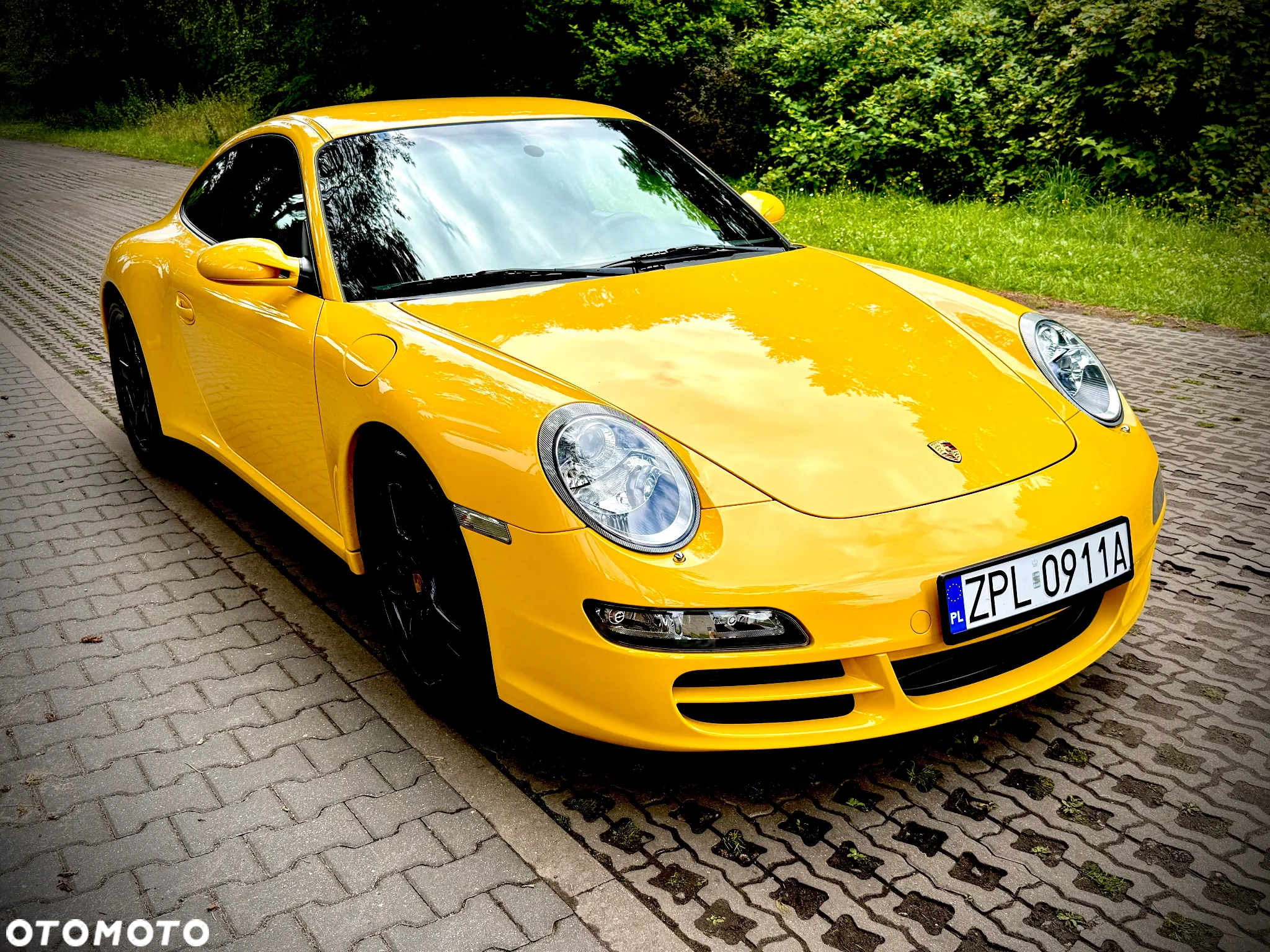 Porsche 911 Carrera 4 Tiptronic S - 4