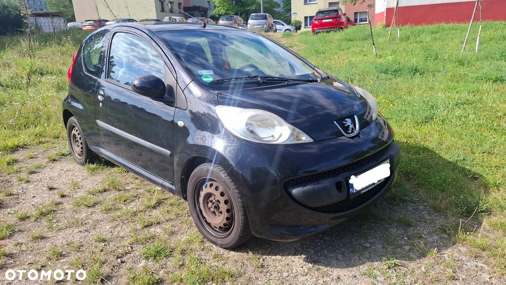 Peugeot 107 1.0 Happy - 1