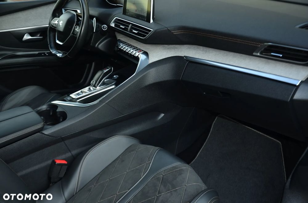 Peugeot 3008 1.2 PureTech GT S&S EAT8 - 24