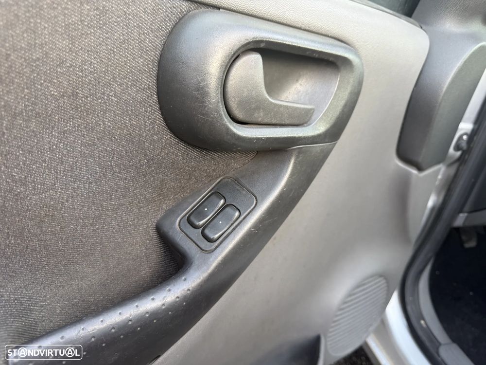 Opel Corsa 1.2 16V Confort - 15