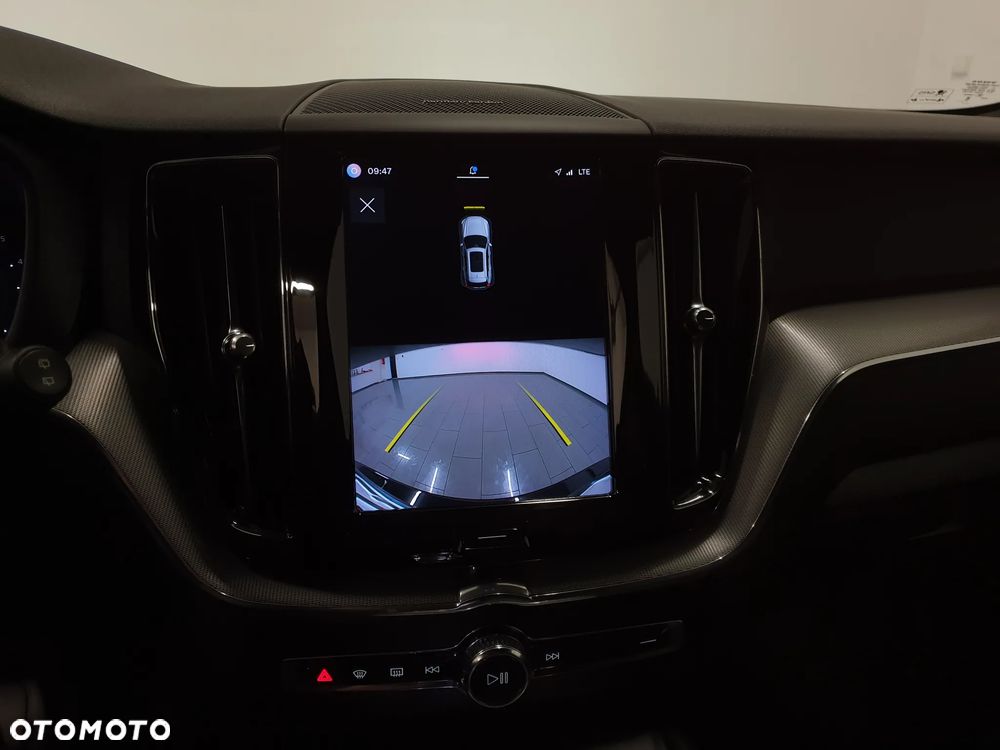 Volvo XC 60 B4 D Geartronic RDesign - 24