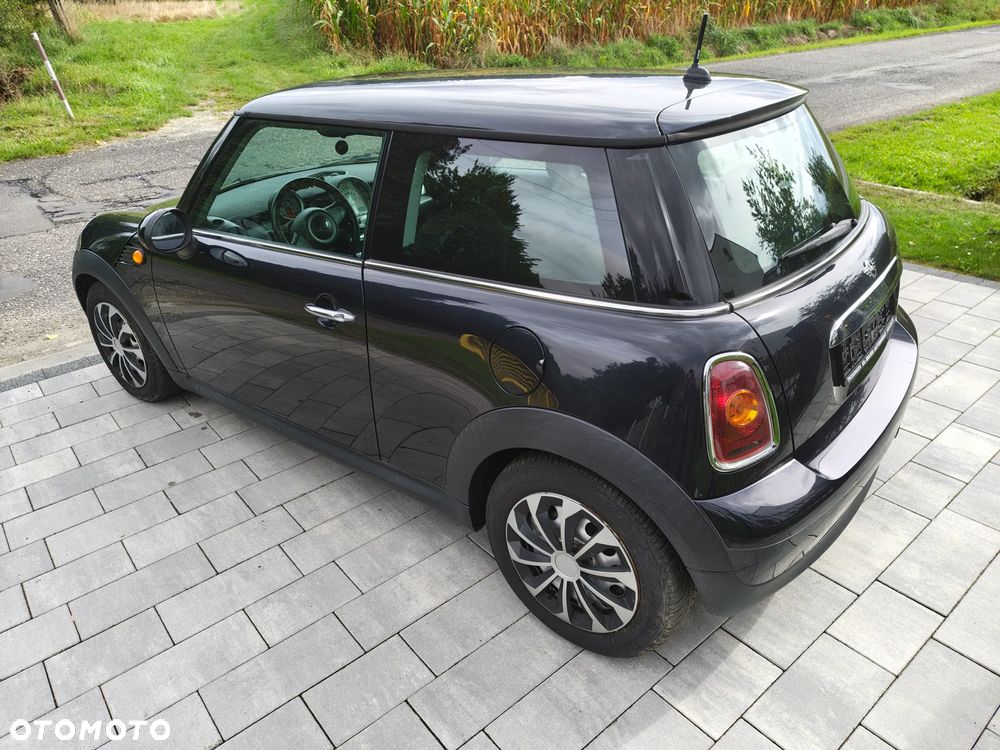 MINI ONE - 3