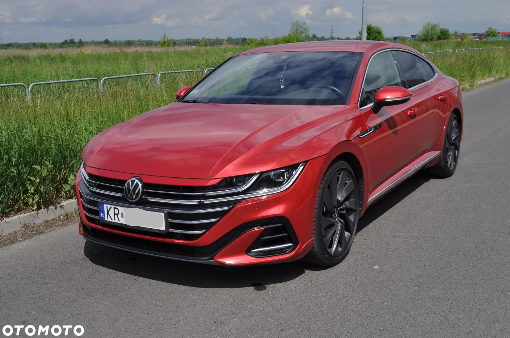 Volkswagen Arteon 2.0 TSI R-Line DSG - 2
