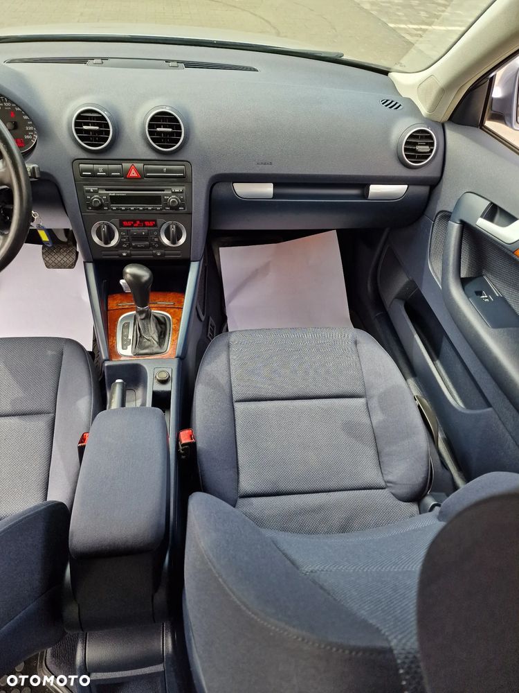 Audi A3 Sportback - 18