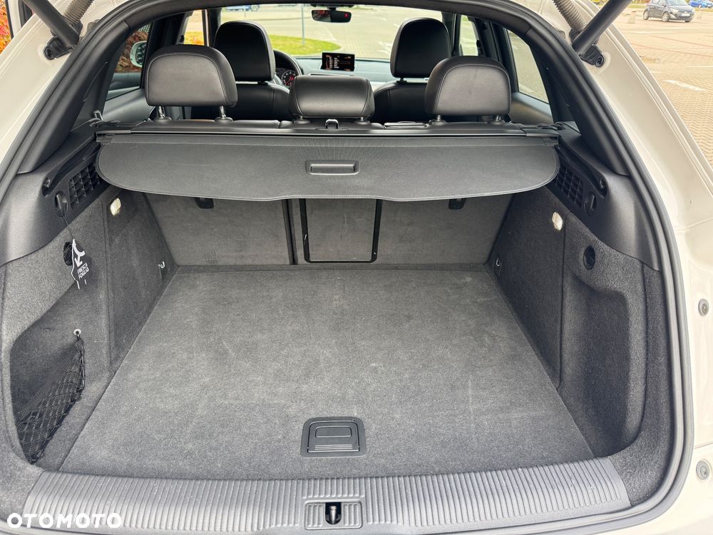 Audi Q3 2.0 TFSI quattro S tronic - 12