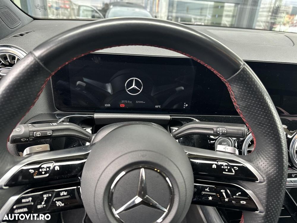 Mercedes-Benz GLA 200 Aut. - 11